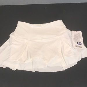 Lululemon pace skirt